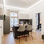 Residences Apartment *