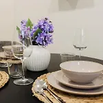 Residences * Ρίγα