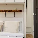 Residences *