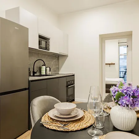 Apartment Residences *